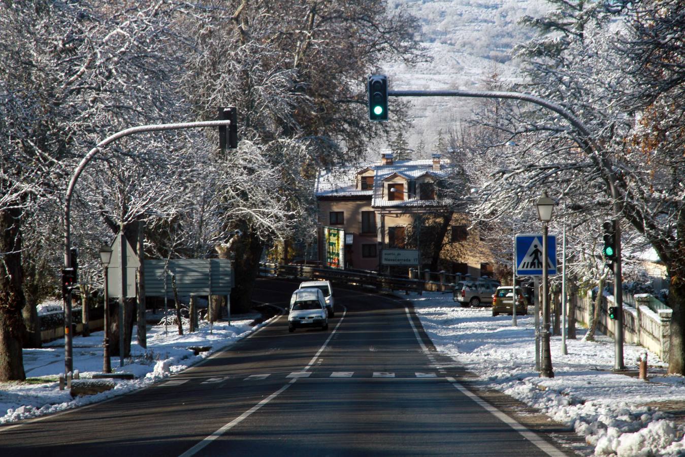 Segovia recibe las primeras nieves de la temporada
