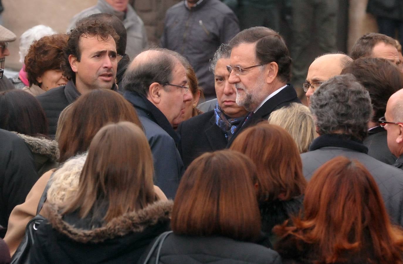El presidente del Gobierno, Mariano Rajoy, participa en un acto de campaña del PP en Olmedo (Valladolid) 2/2