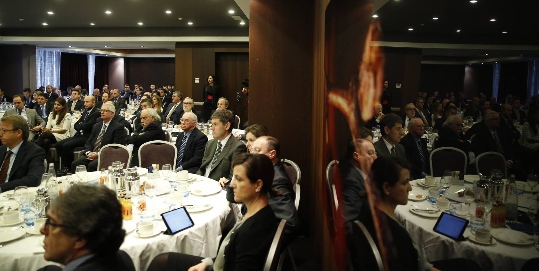 El presidente del Círculo de Empresarios, Javier Vega de Seoane, en el Foro Económico de El Norte de Castilla