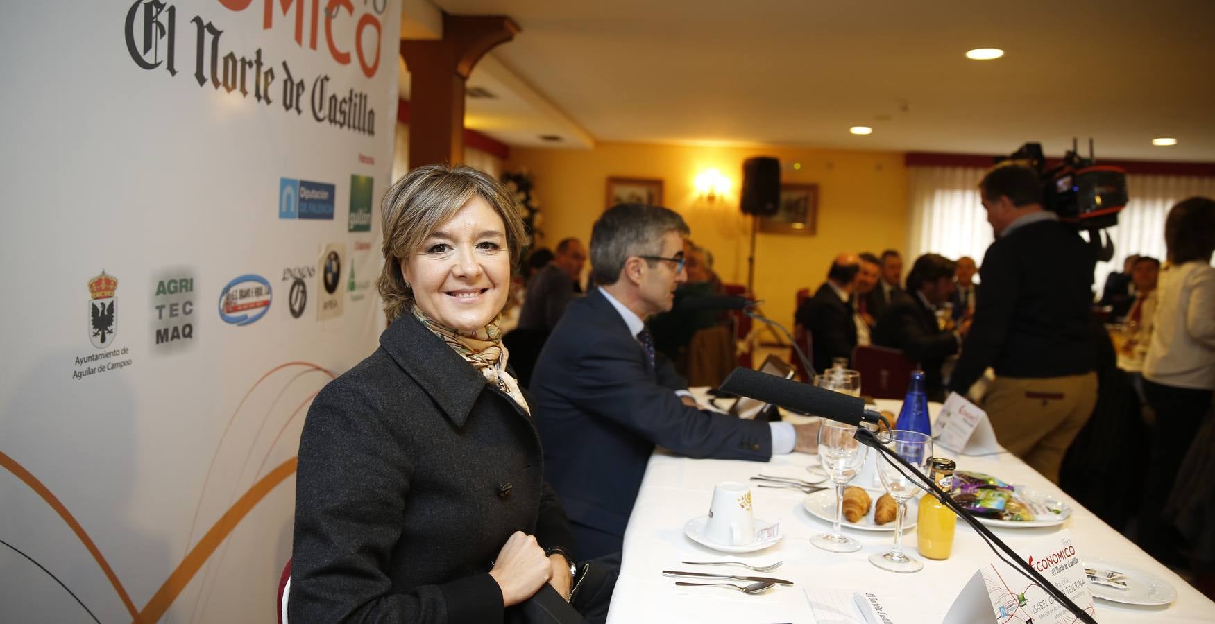 La ministra de Agricultura, Isabel García Tejerina, en el Foro Económico de El Norte de Castilla celebrado en Aguilar de Campoo (Palencia)