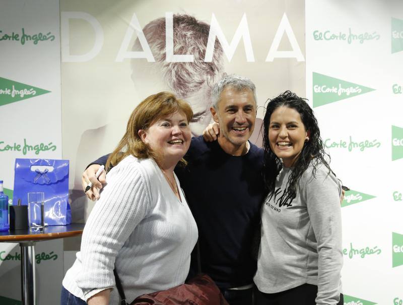 Sergio Dalma firma su último disco en El Corte Inglés