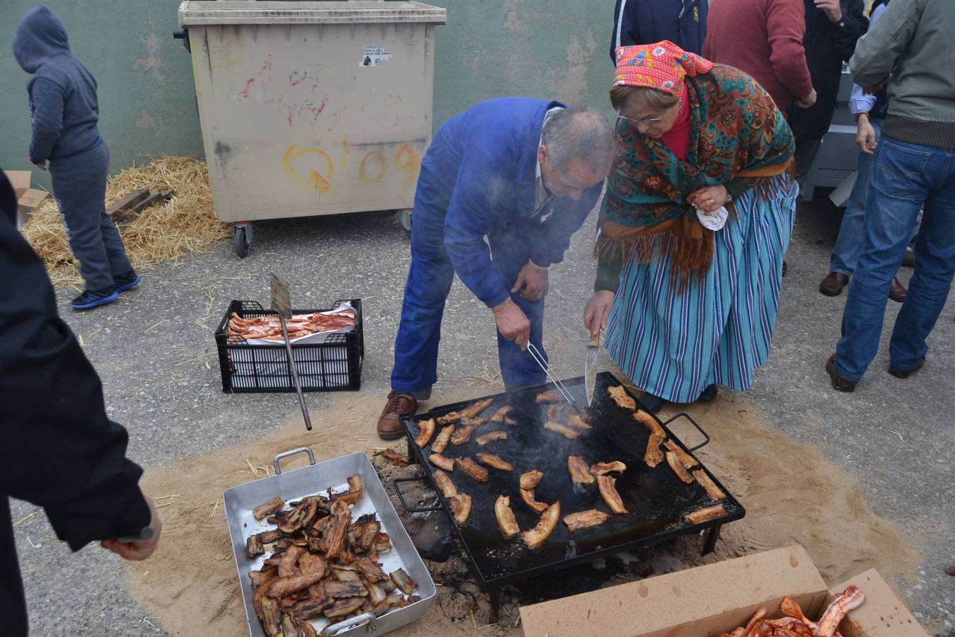 Matanza tradicional en Macotera (Salamanca)