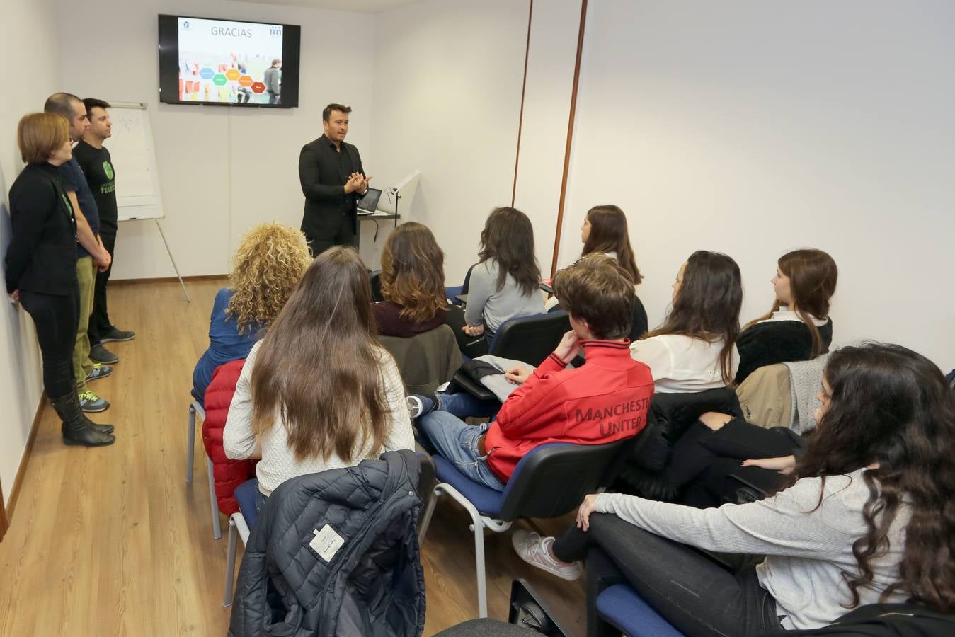 Alumnos de STARTinnova visitan M-M Coaching Business School