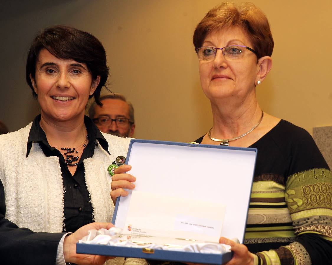 Homenaje a los 35 empleados de la Junta en Segovia que se jubilan este año