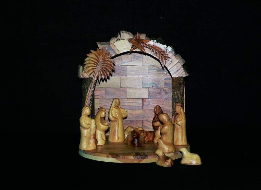 Madera de olivo. Belén. Tierra Santa. Colección de las Hermanas Clarisas de Ávila.