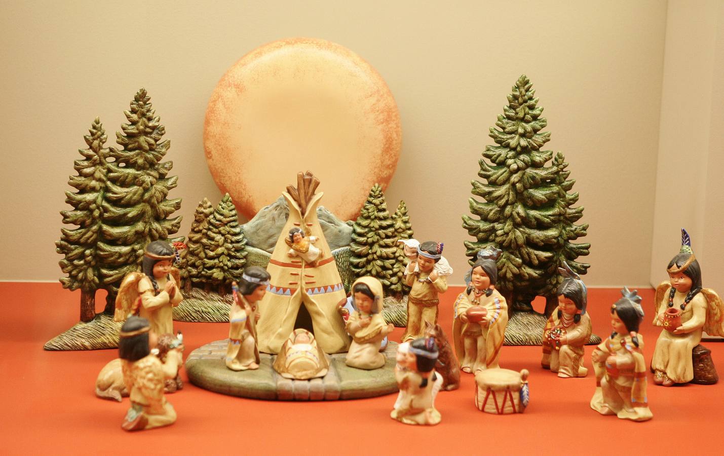 Belén de los indios iroqueses, realizado por artesanos de la compañía Quebec Ars.