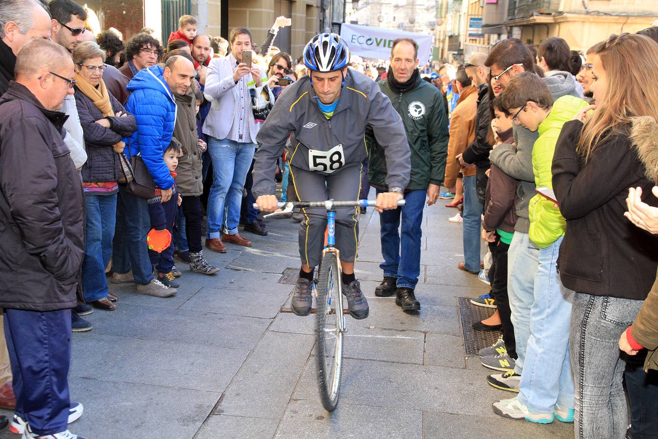 Carrera del Pavo 2015 en Segovia (1/2)