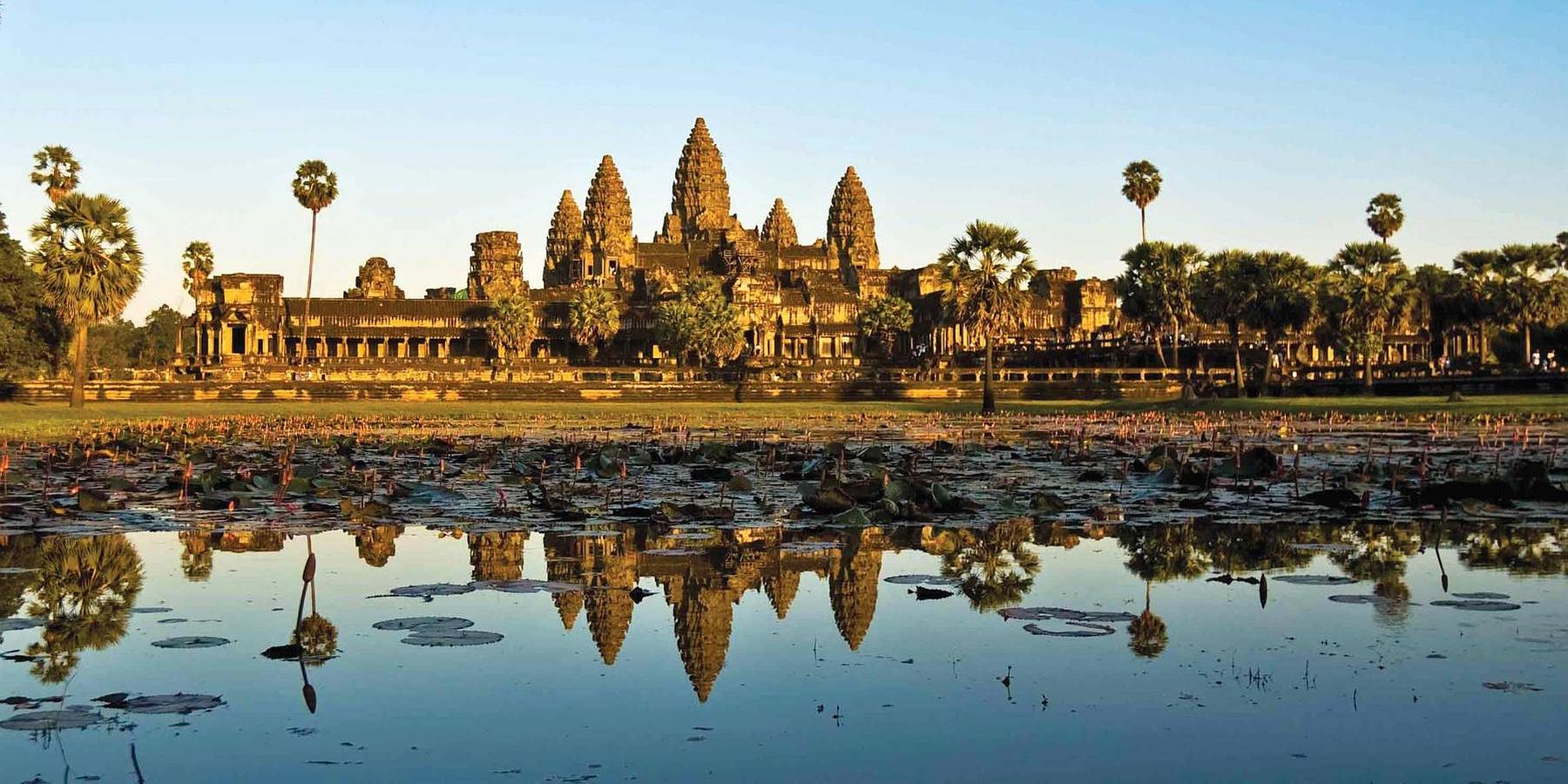 Atlantis. La ciudad de Atlantis está inspirada en Angkor Wat, Camboya.
