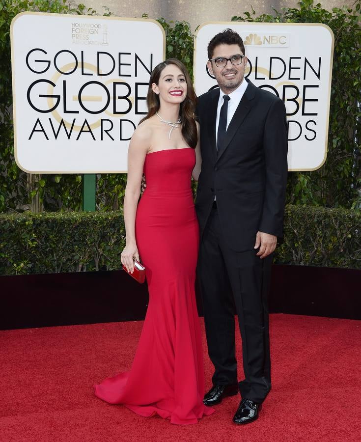 Emmy Rossum y Sam Ismail.