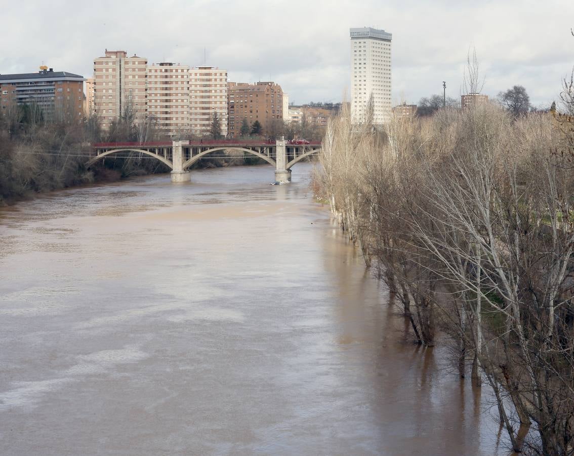 Crecida del río Pisuerga a su paso por Valladolid