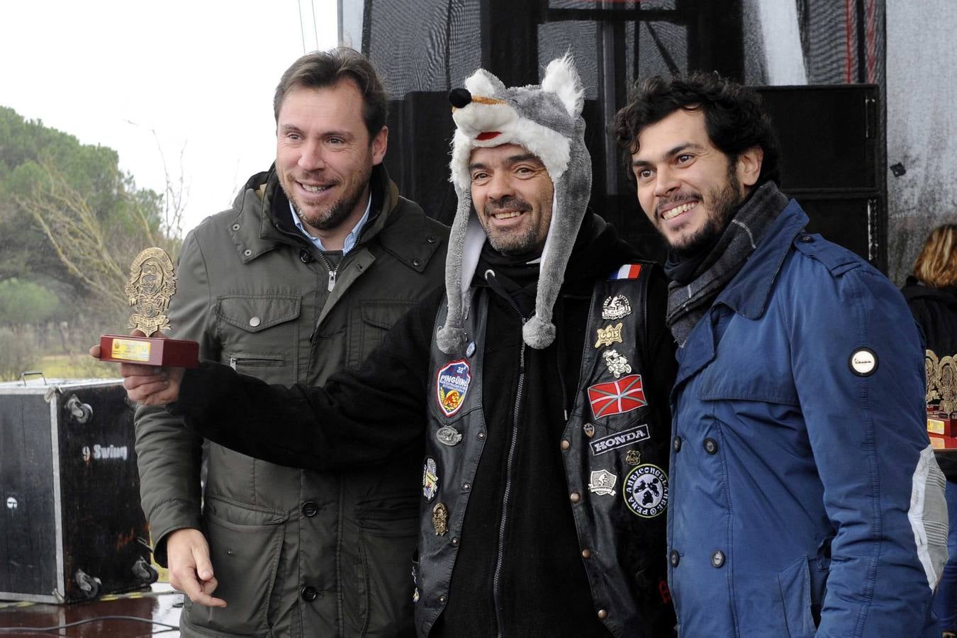 Despedida y entrega de trofeos a los inscritos en la Fiesta de la Moto 2016