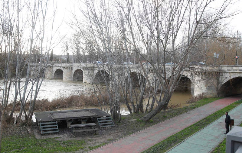 Crecida del río Carrión a su paso por Palencia