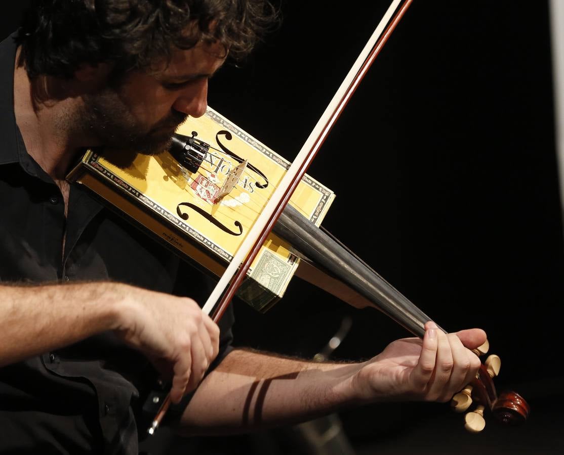 Diego Galaz en el Aula de Cultura de El Norte