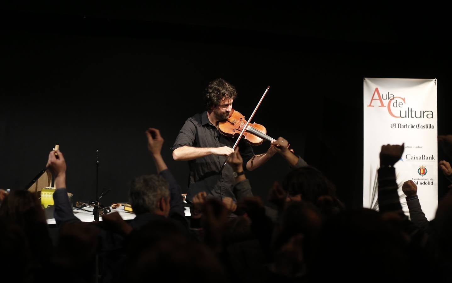 Diego Galaz en el Aula de Cultura de El Norte