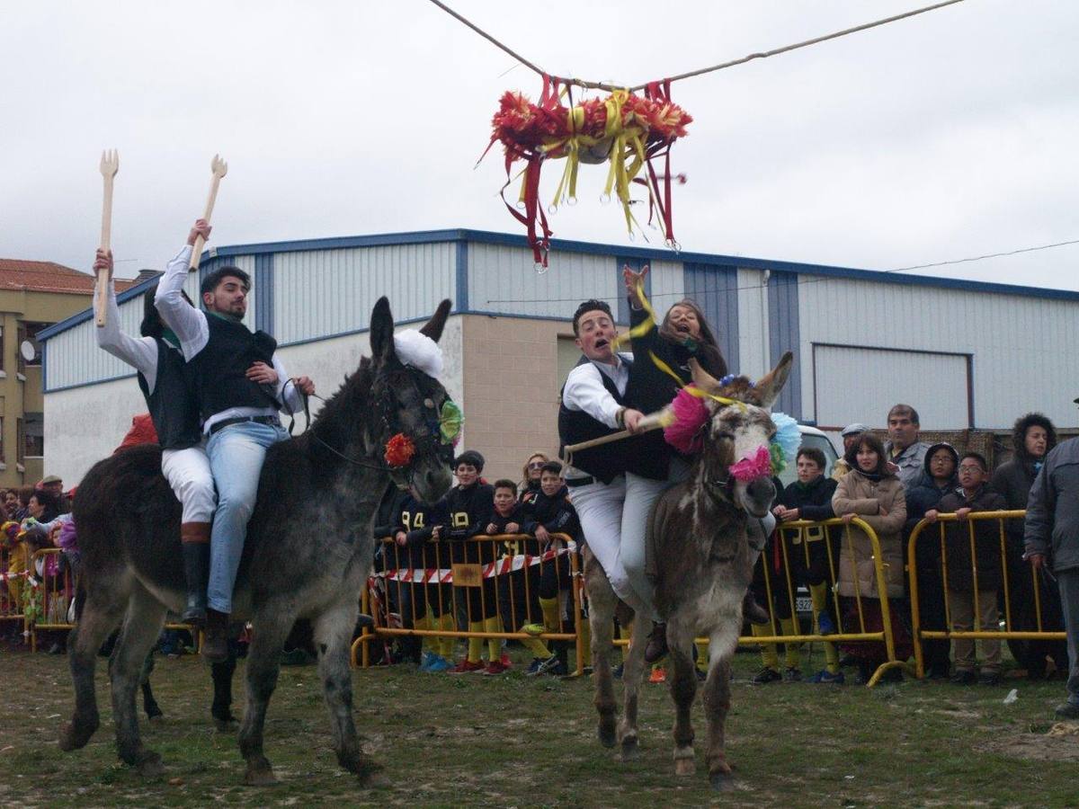 Carrera de cintas de los quintos de Pedrajas de San Esteban