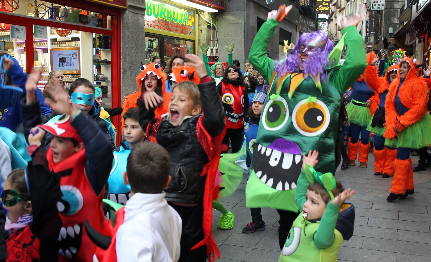 Desfile infantil del lunes de Carnaval en Segovia