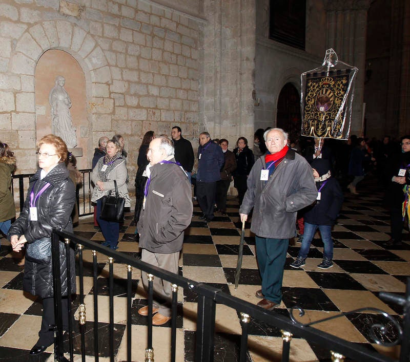 Viacrucis cuaresmal en Palencia