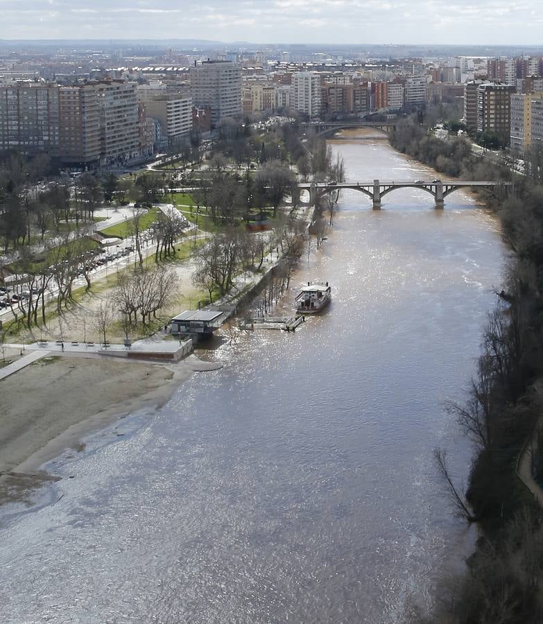 El Pisuerga a su paso por Valladolid.