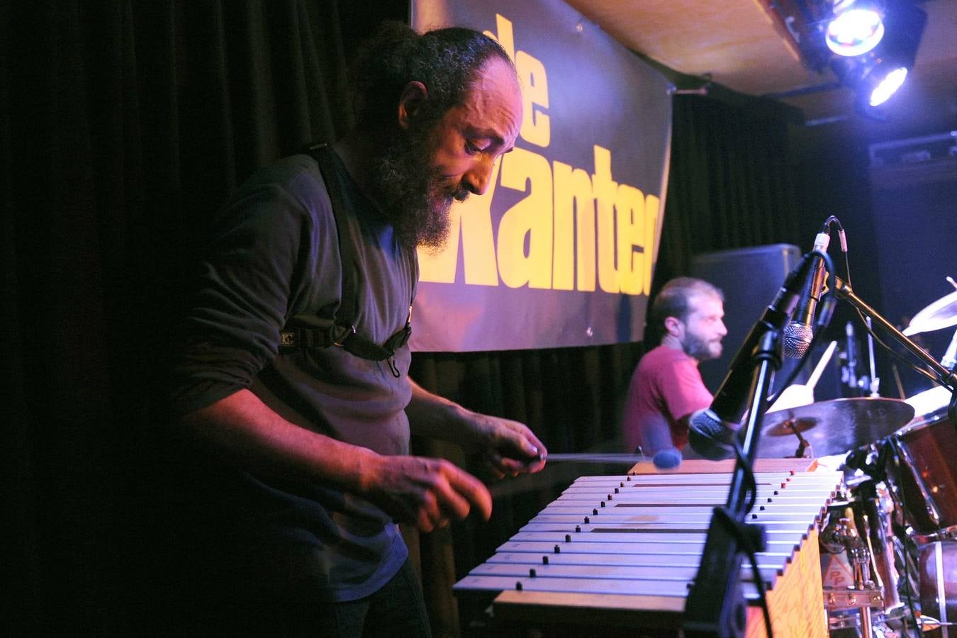 Concierto de la banda De Kanteo en la sala Porta Caeli de Valladolid