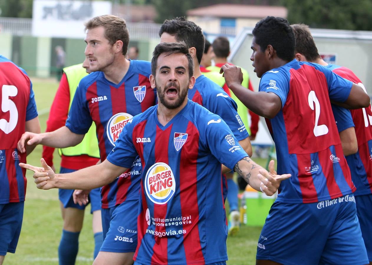 Visita virtual a la exposición &#039;Un año en imágenes 2015&#039; de Segovia (1/2)