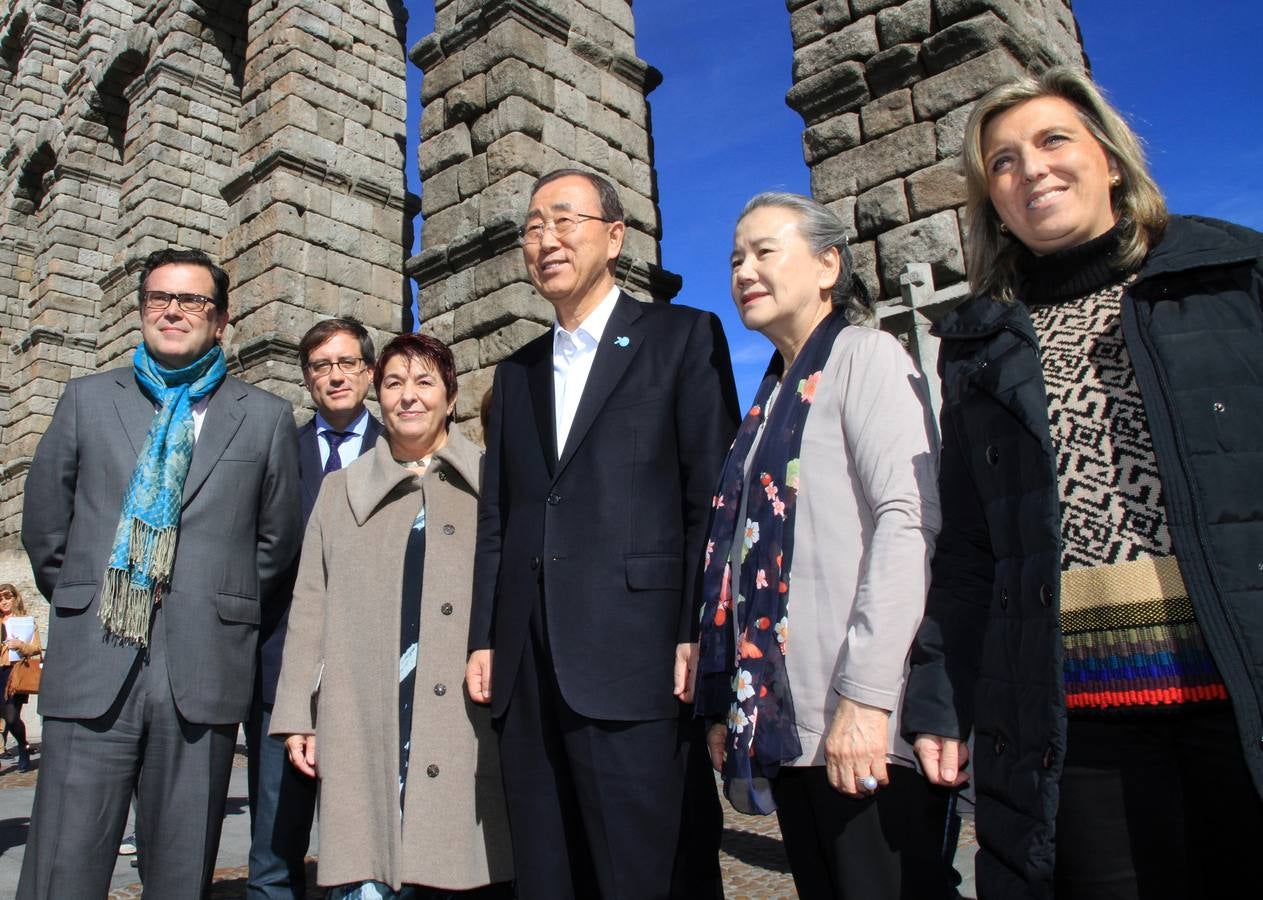 Visita virtual a la exposición &#039;Un año en imágenes 2015&#039; de Segovia (2/2)