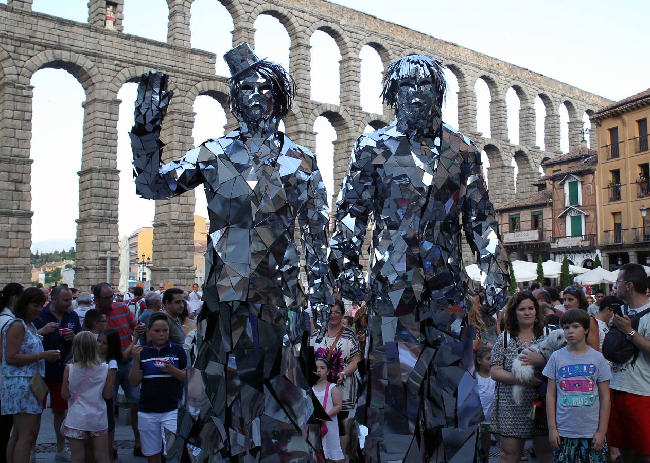 Visita virtual a la exposición &#039;Un año en imágenes 2015&#039; de Segovia (2/2)