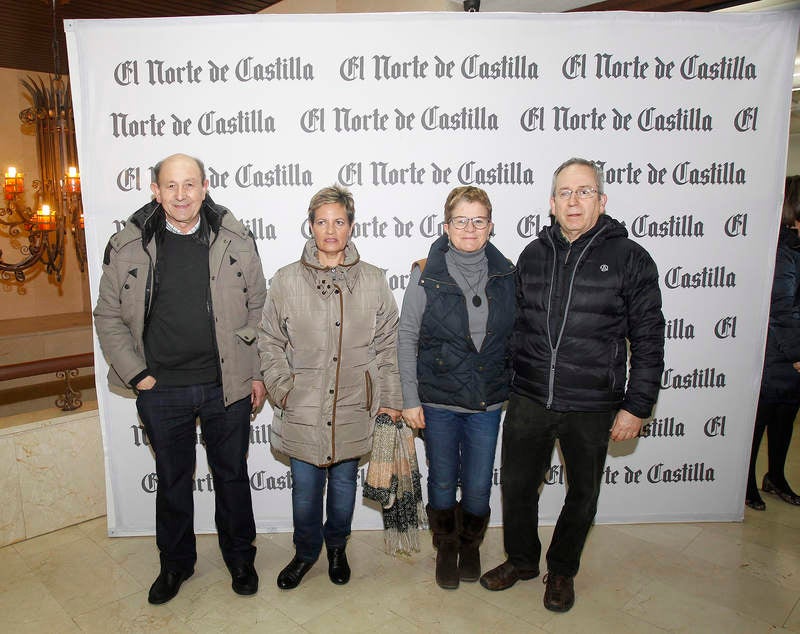 Inauguración de la exposición &#039;Un año en imágenes 2015&#039; de Palencia (1/2)