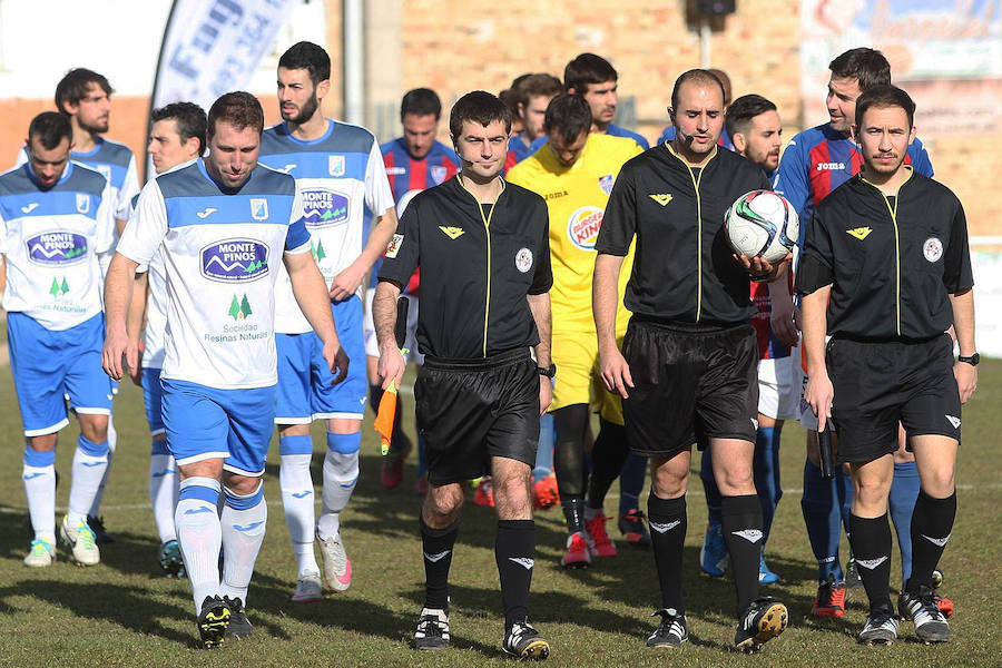 Segoviana 0-0 Almazán