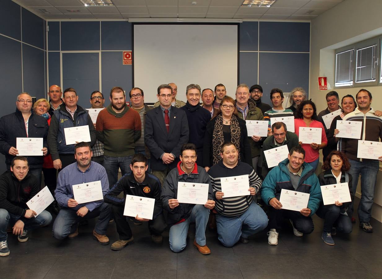 La Diputación entrega los diplomas a los resineros segovianos