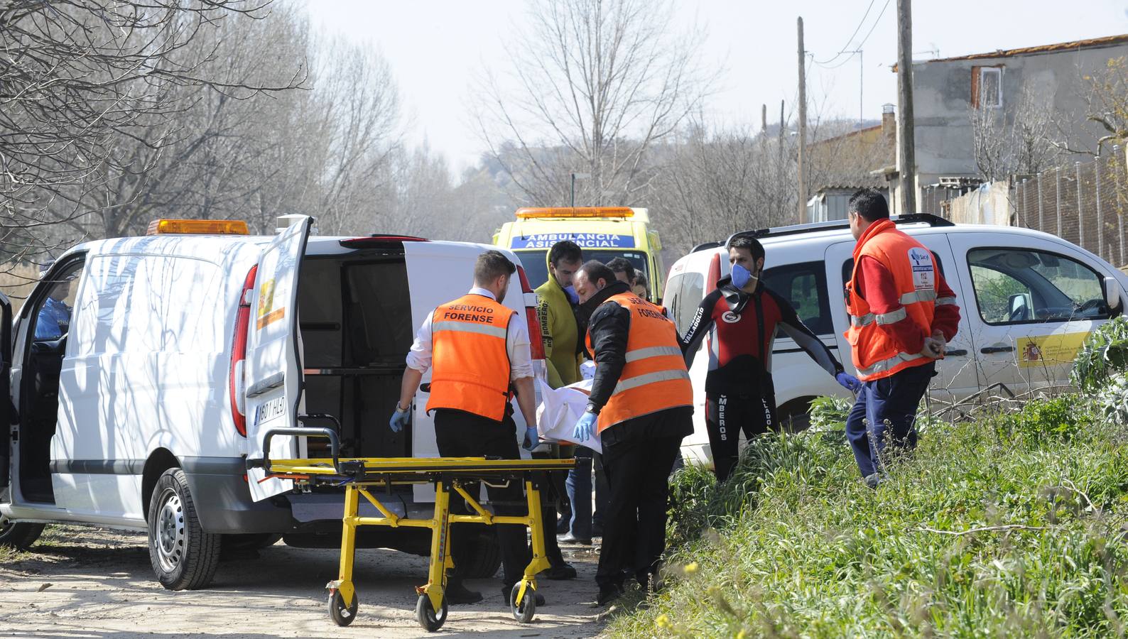 Hallan el cadáver de un varón en el Canal de Castilla