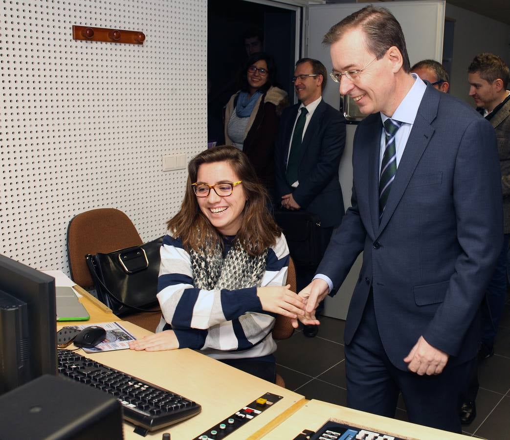 El presidente del CES visita las instalaciones del Campus María Zambrano de Segovia