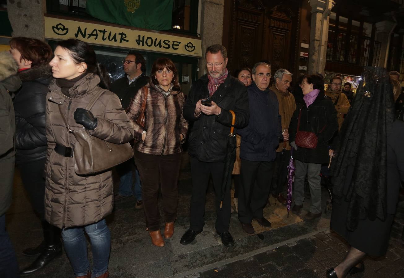 Si estuviste en la Procesión del Rosario del Dolor, búscate en la fotos (2/2)