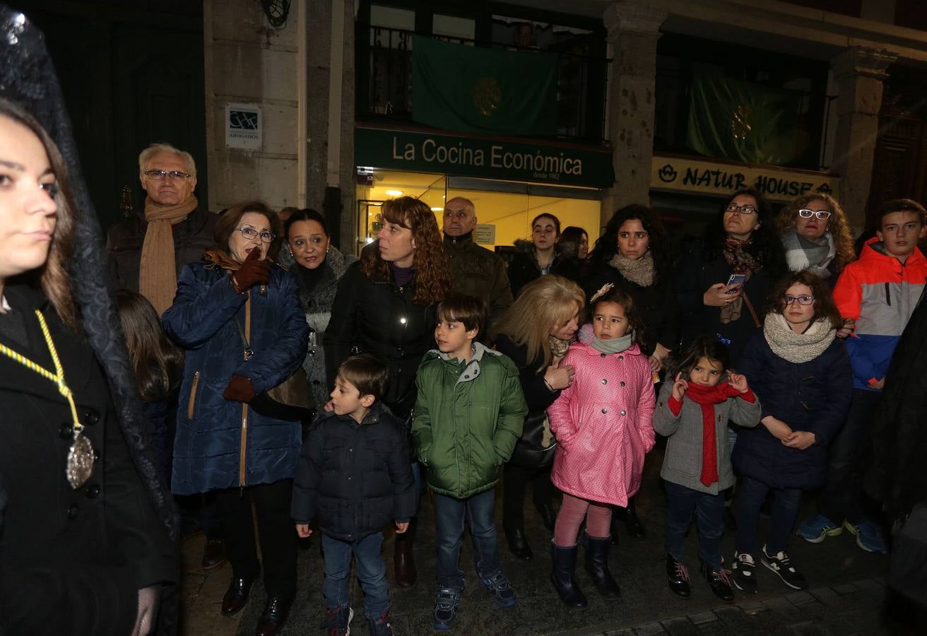 Si estuviste en la Procesión del Rosario del Dolor, búscate en la fotos (2/2)