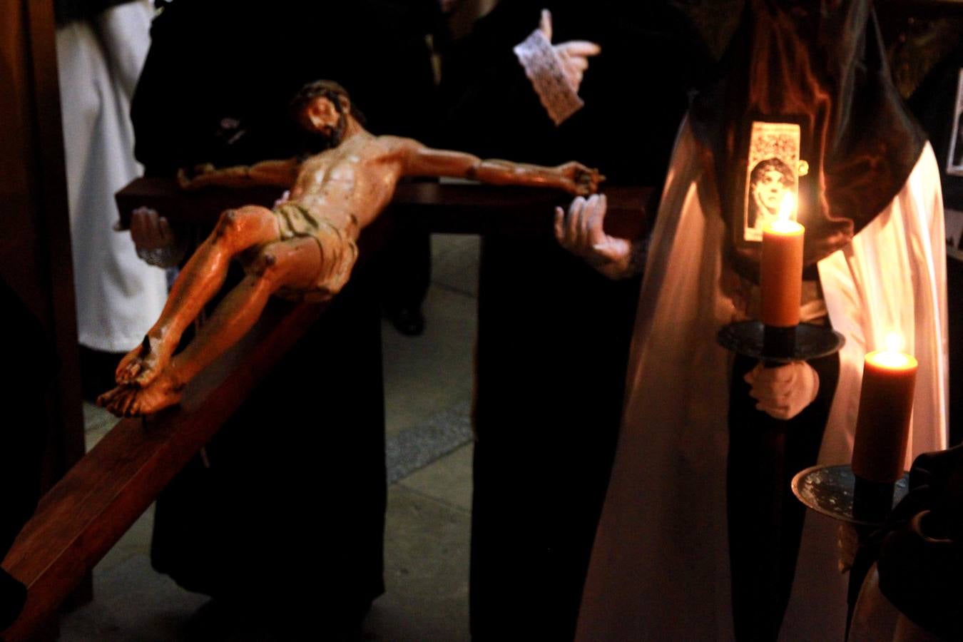 Procesión y Oración de los Cinco Misterios en Segovia (1/2)