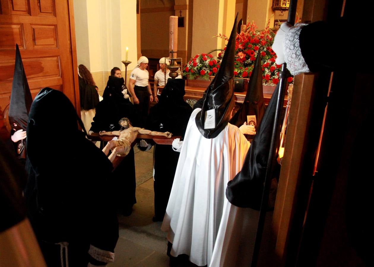 Procesión y Oración de los Cinco Misterios en Segovia (1/2)