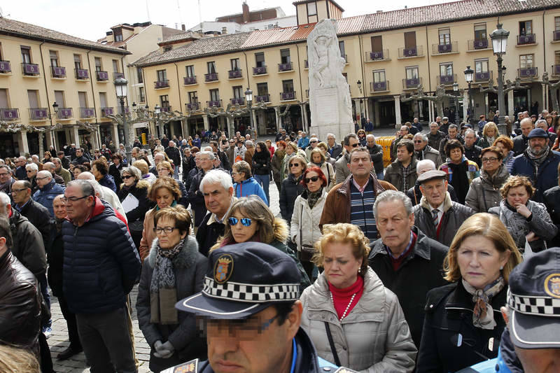 Minuto de silencio en Palencia por los atentados de Bruselas