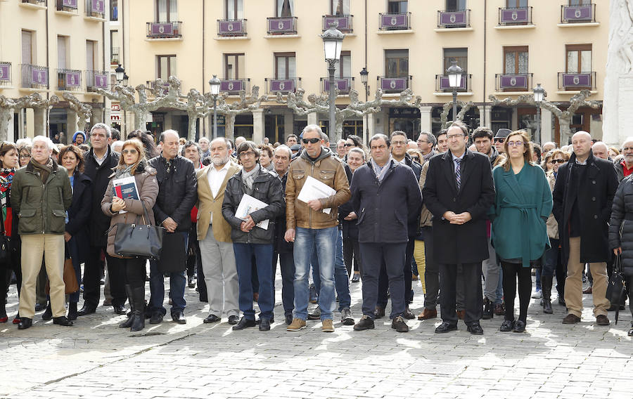 Minuto de silencio en Palencia por los atentados de Bruselas