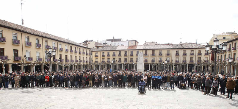 Minuto de silencio en Palencia por los atentados de Bruselas