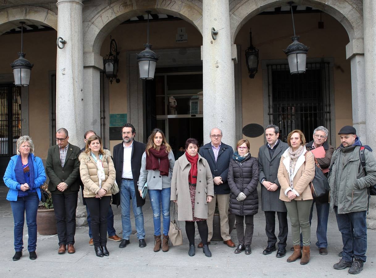 Minuto de silencio en Segovia por los atentados de Bruselas