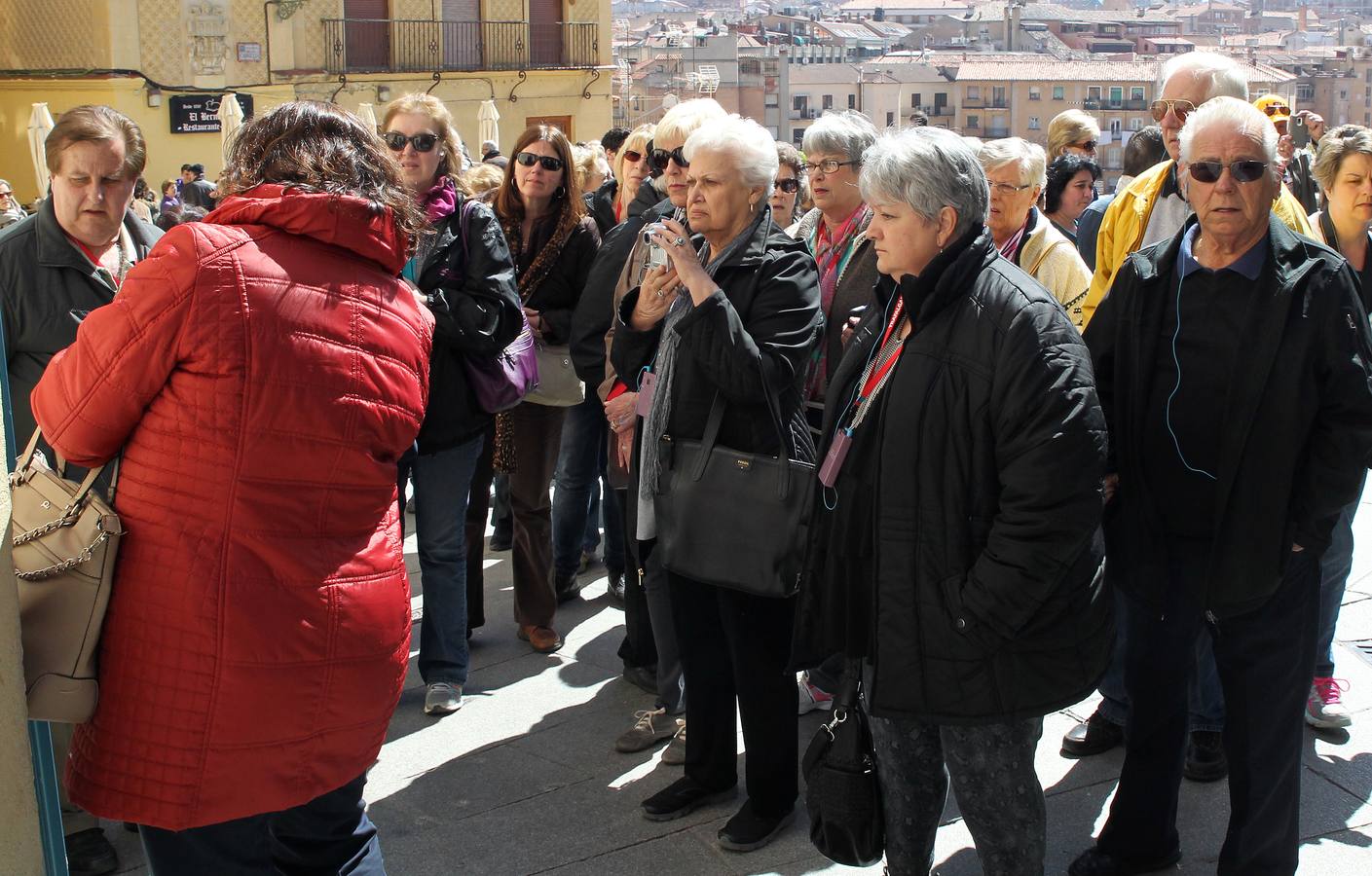 Segovia se llena de turistas