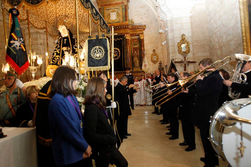 Homenaje la Virgen de la Soledad en Palencia