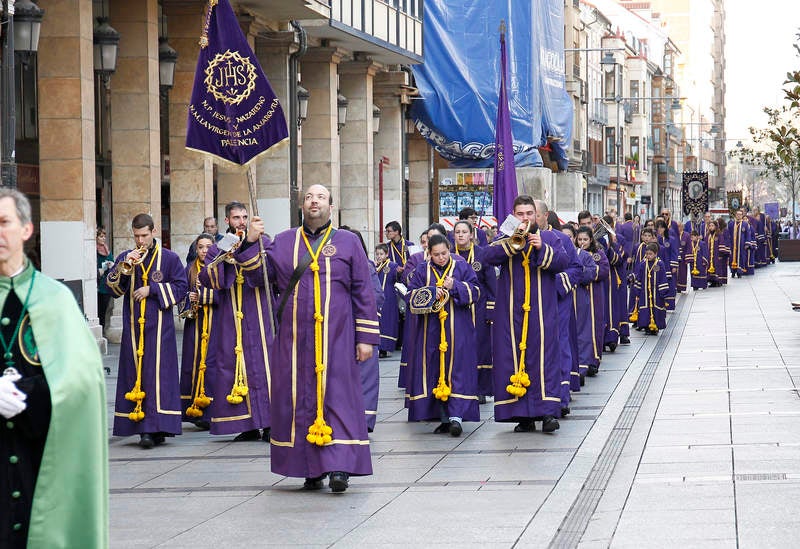 Procesión del Rompimiento del Velo en Palencia