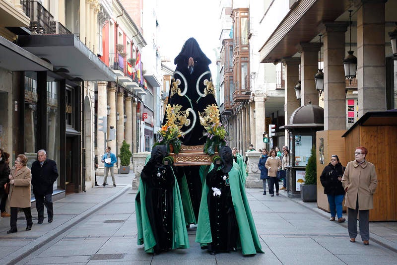 Procesión del Rompimiento del Velo en Palencia