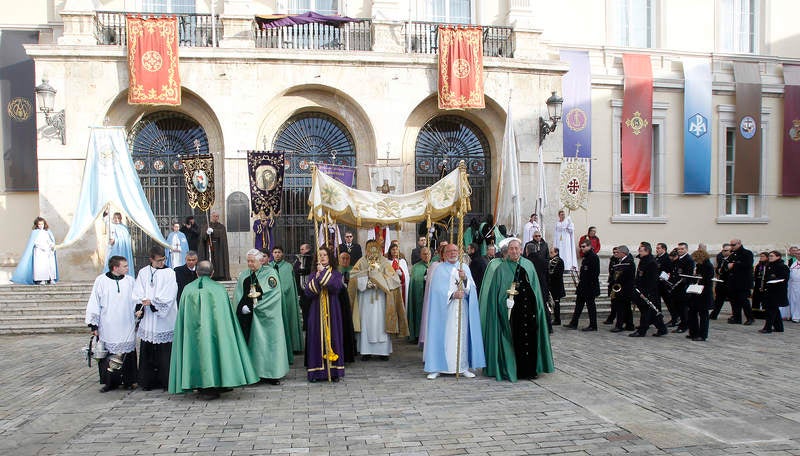 Procesión del Rompimiento del Velo en Palencia