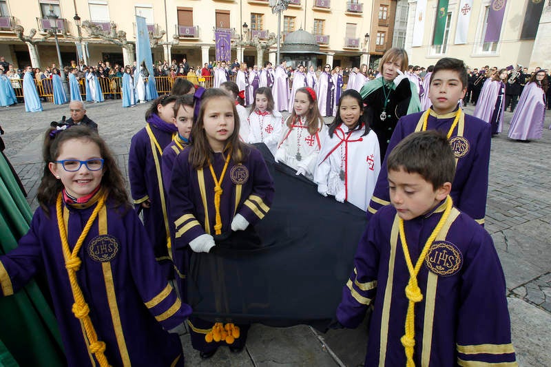 Procesión del Rompimiento del Velo en Palencia