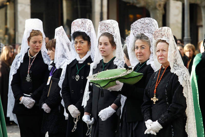 Procesión del Rompimiento del Velo en Palencia