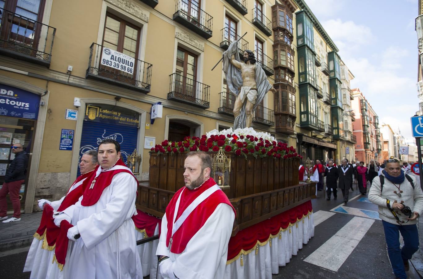 Encuentro de Jesús Resucitado con la Virgen de la Alegría en Valladolid