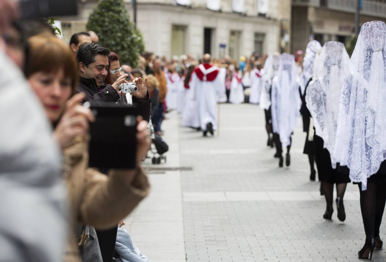 Encuentro de Jesús Resucitado con la Virgen de la Alegría en Valladolid