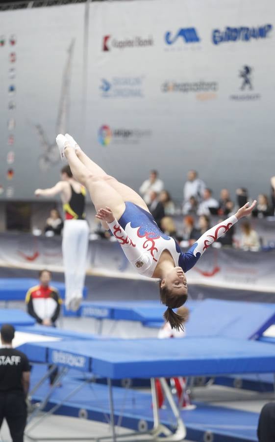 El Campeonato Europeo de Trampolín reúne en el Pisuerga a más de 700 gimnastas