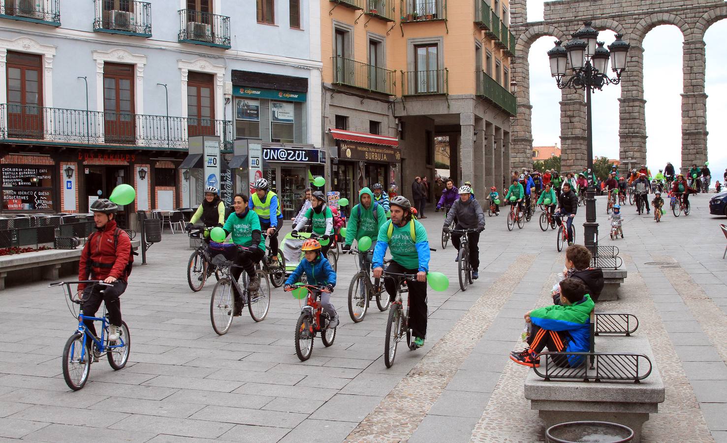 Marcha en bicicleta por la Escuela Pública Laica y Gratuita de Segovia